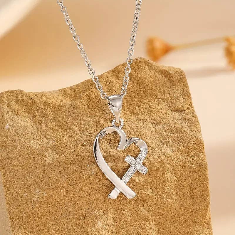Faith Ignites Fashion | Heart & Cross Pendant Necklace